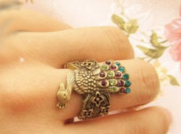 Peacock ring